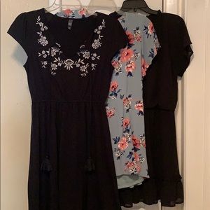 Lot of 3 current style Franchescas dresses
